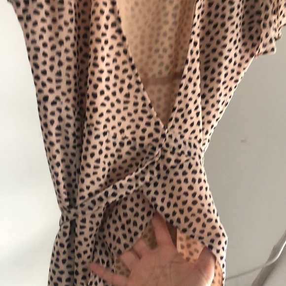 Tan/black pattern sheer, lined wrap dress, sexy! - Picture 4 of 6